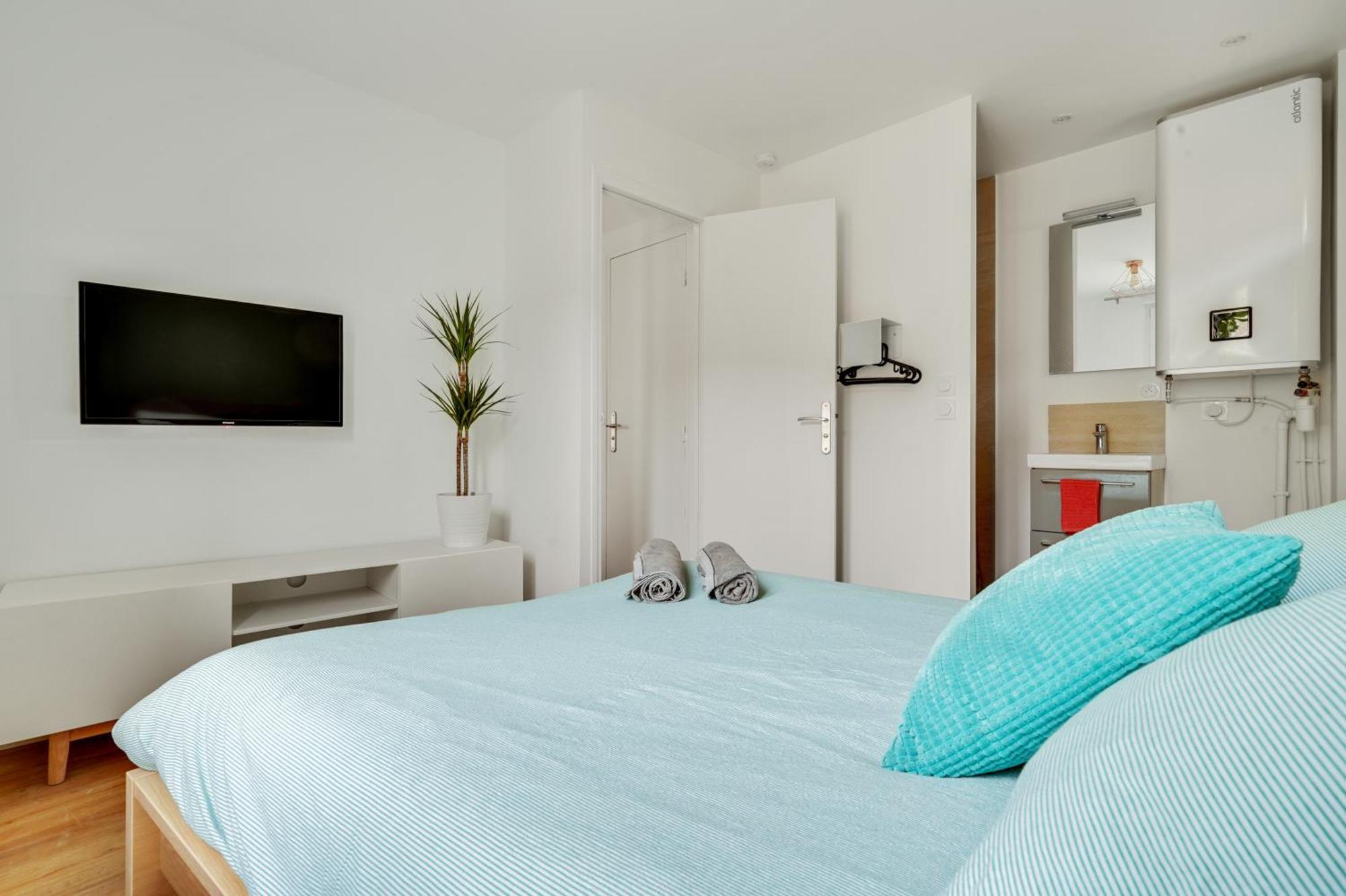 Top 2 Pieces Tout Equipe Avec Wifi Proche Paris - R7 Montreuil  Exterior foto